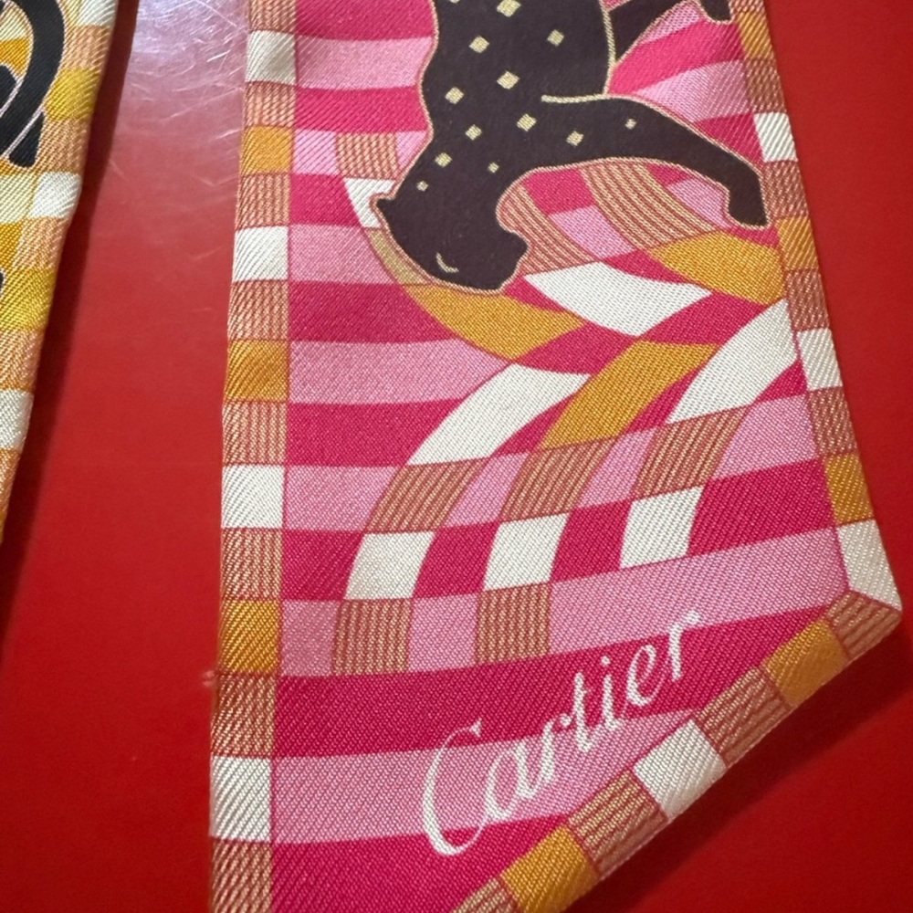 Cartier Panthere Scarf Luxury beautiful design New Never Worn Authentic Lovely